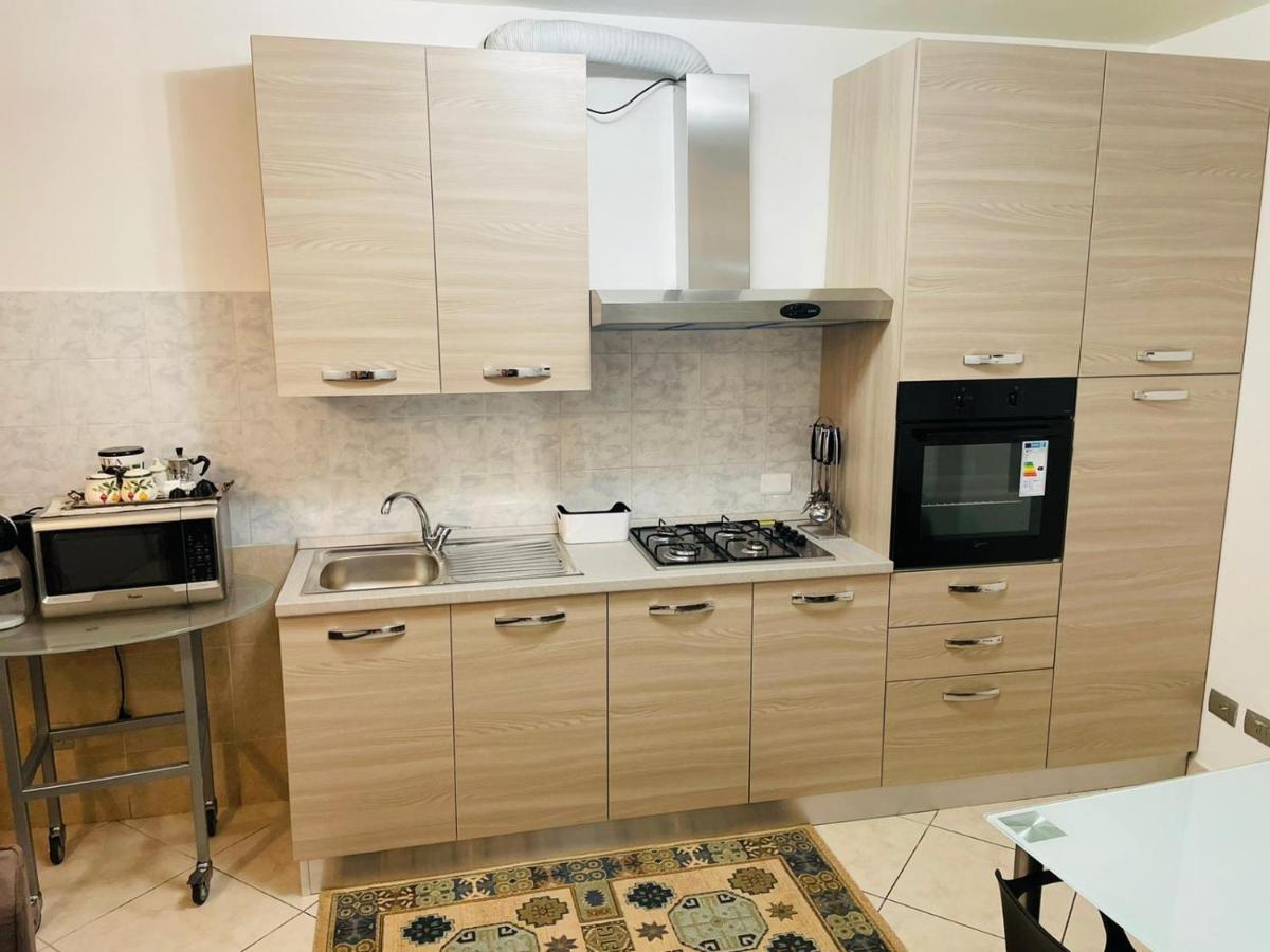 Apartament Casa Dei Fiori 3 Somma Lombardo Zewnętrze zdjęcie